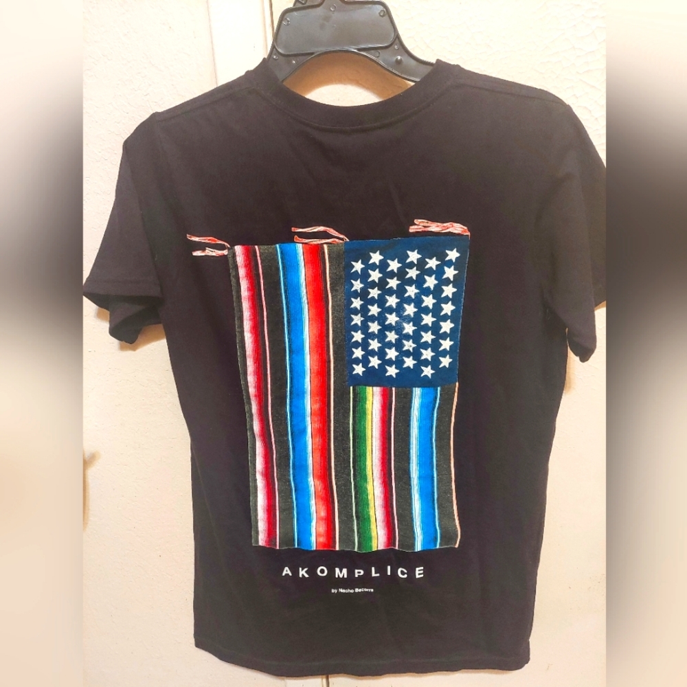 Akomplice x Nacho Becerra collaboration "Mi Bandera" black t-shirt
